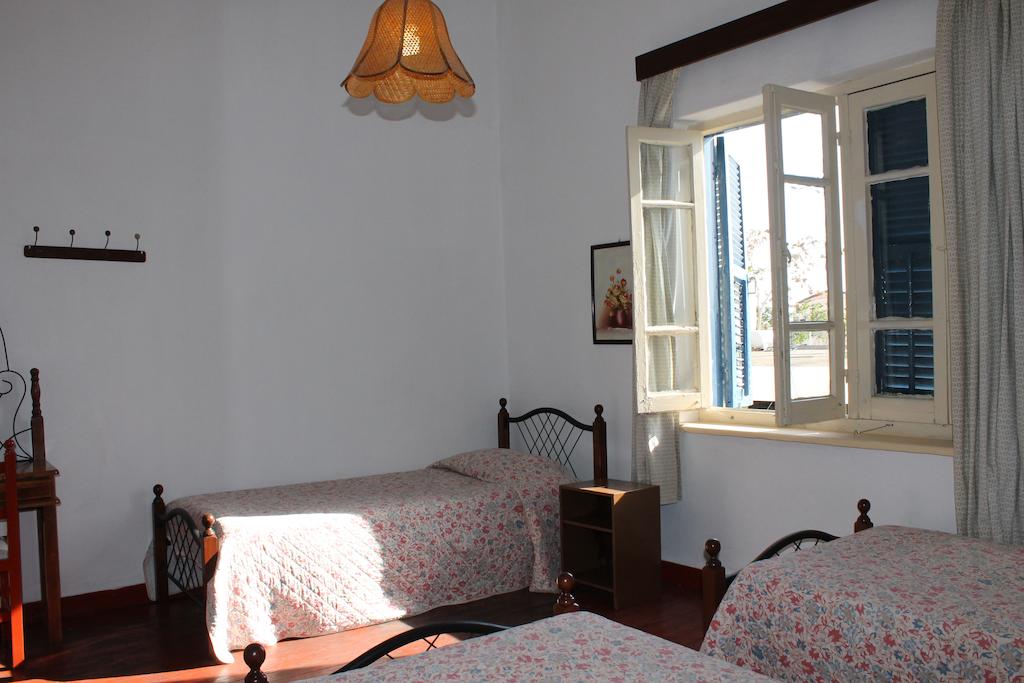 Trianon Guest House, Пафос ціни