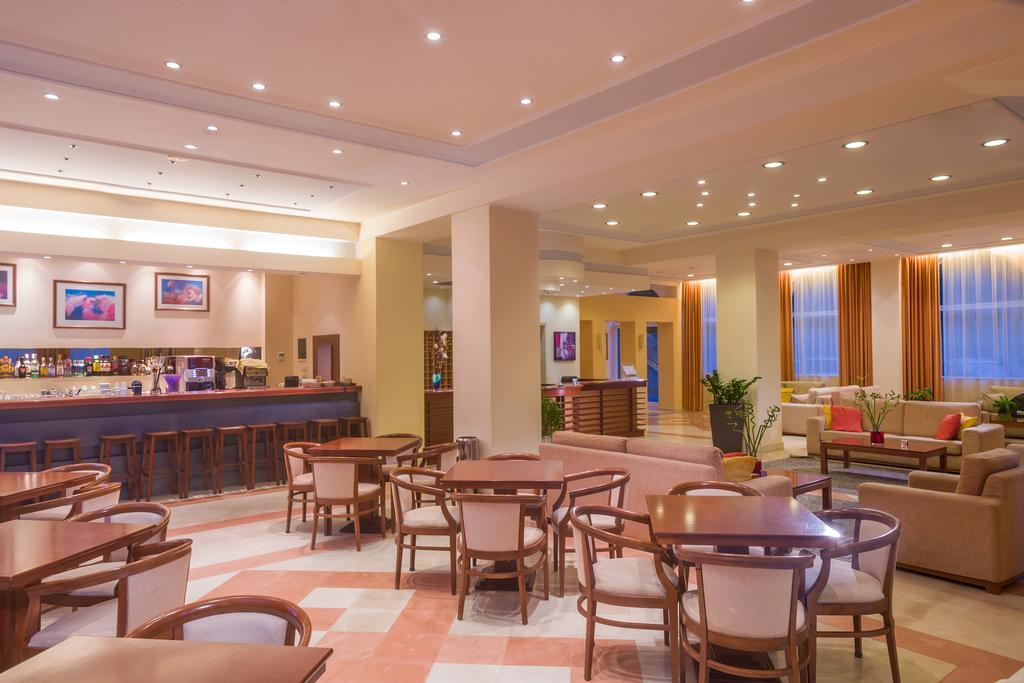 Відгуки про відпочинок у готелі, Corfu Hellinis Hotel