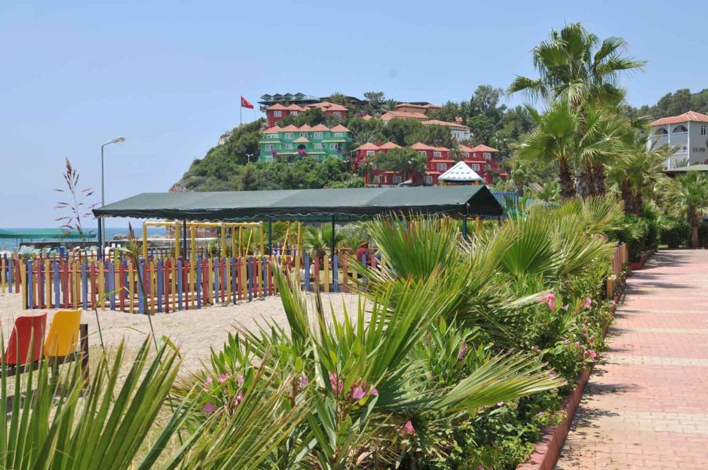Senza Garden Holiday Club (ex. Larissa Hill Beach Hotel, Green Hill Hotel), Аланья цены