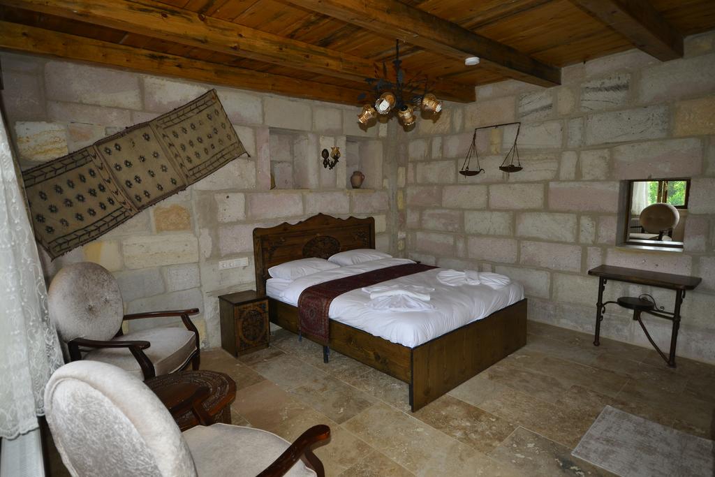 Відпочинок в готелі Luwian Stone House