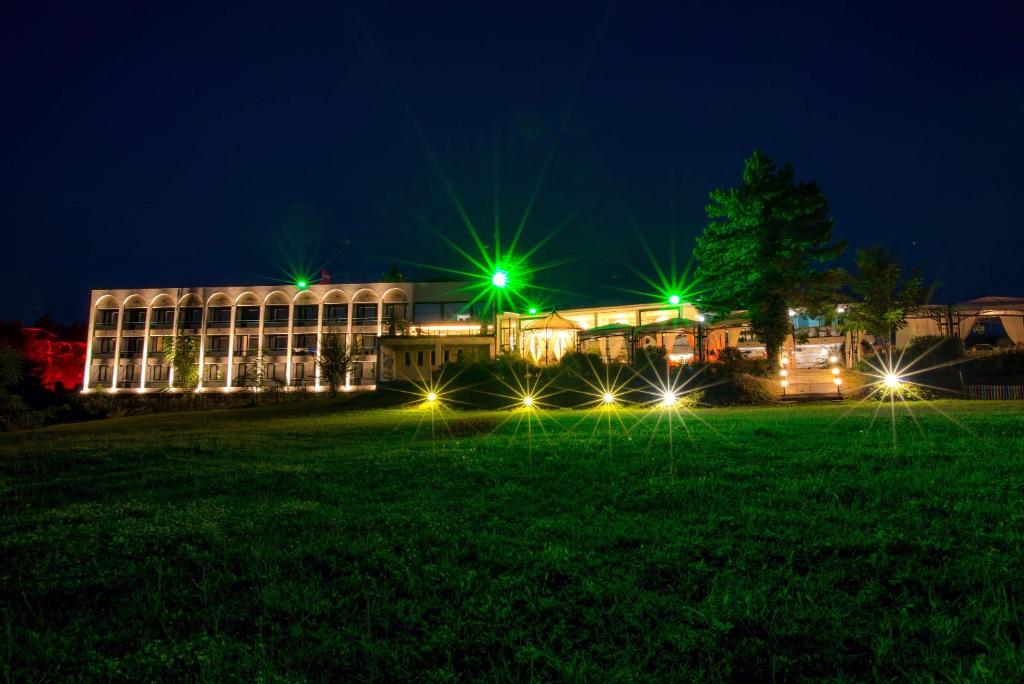 Park Hotel Raya Garden, Велико-Тырново, фотографии туров