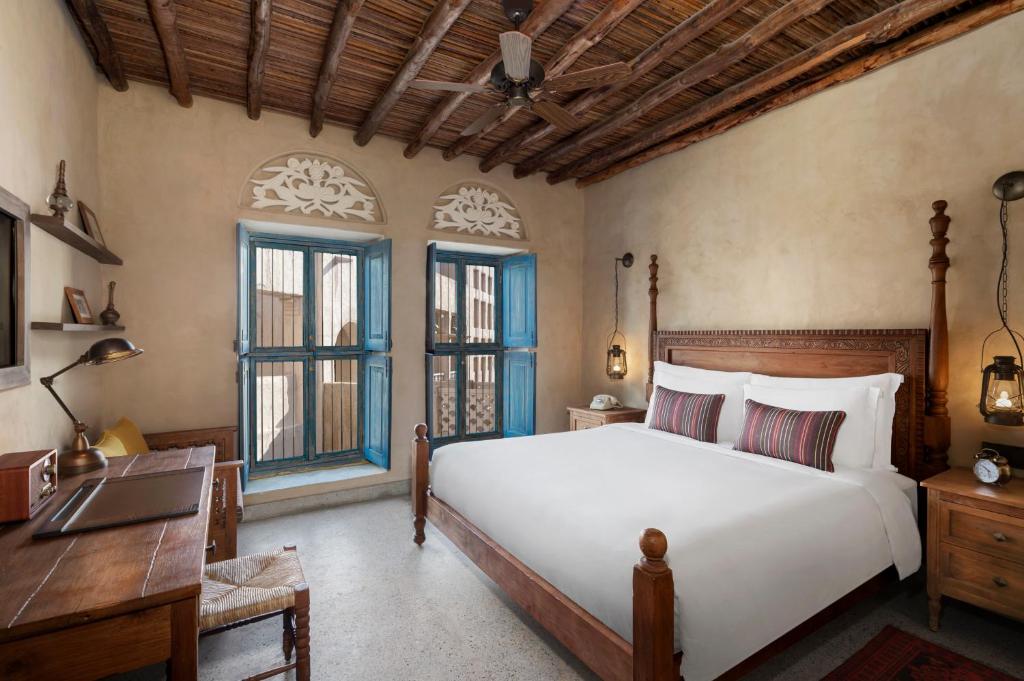 Al Seef Heritage Hotel Dubai, Curio Collection by Hilton zdjęcia i recenzje
