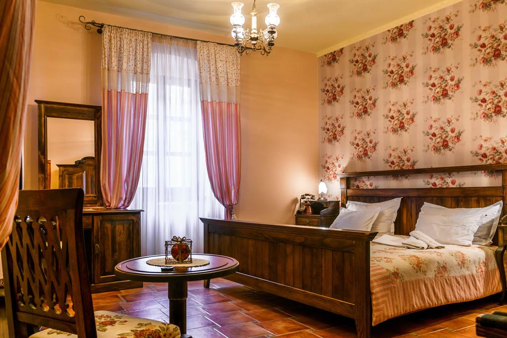 Hotel Monte Cristo Чорногорія ціни