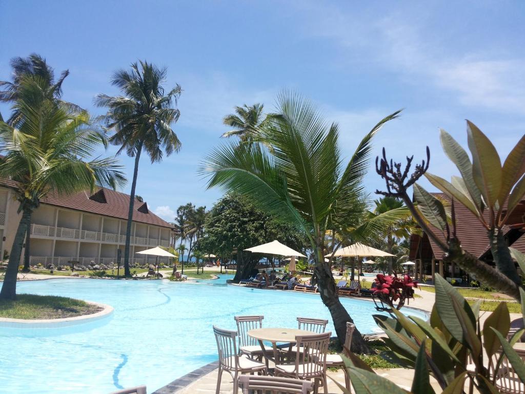 Amani Tiwi Beach Resort, фотографії