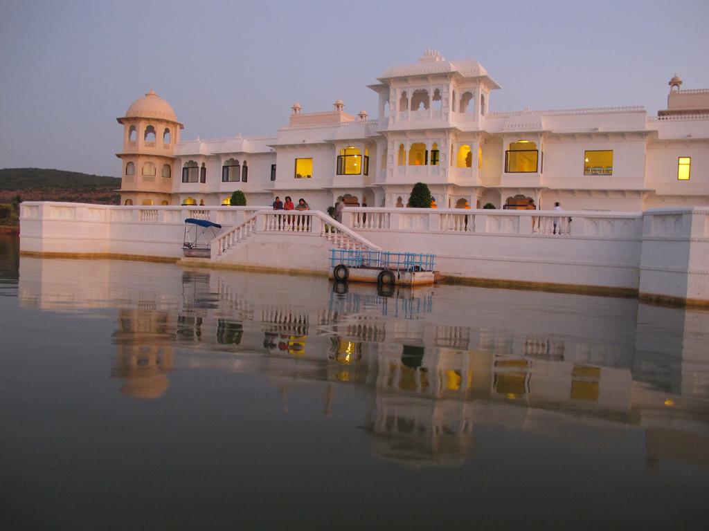 Индия Lake Palace Nahargarh