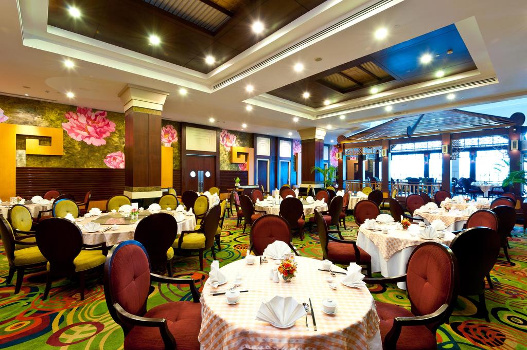 Горящие туры в отель Grand Pacific Sovereign Resort & Spa Хуа Хин