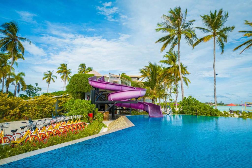 Отзывы про отдых в отеле, Hard Rock Hotel Maldives