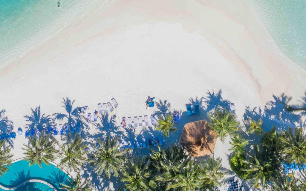 Holiday Inn Kandooma Resort, Южный Мале Атолл, Мальдивы, фотографии туров