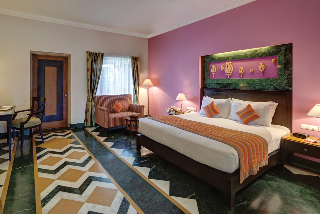 Отель, Ramada Resort Udaipur
