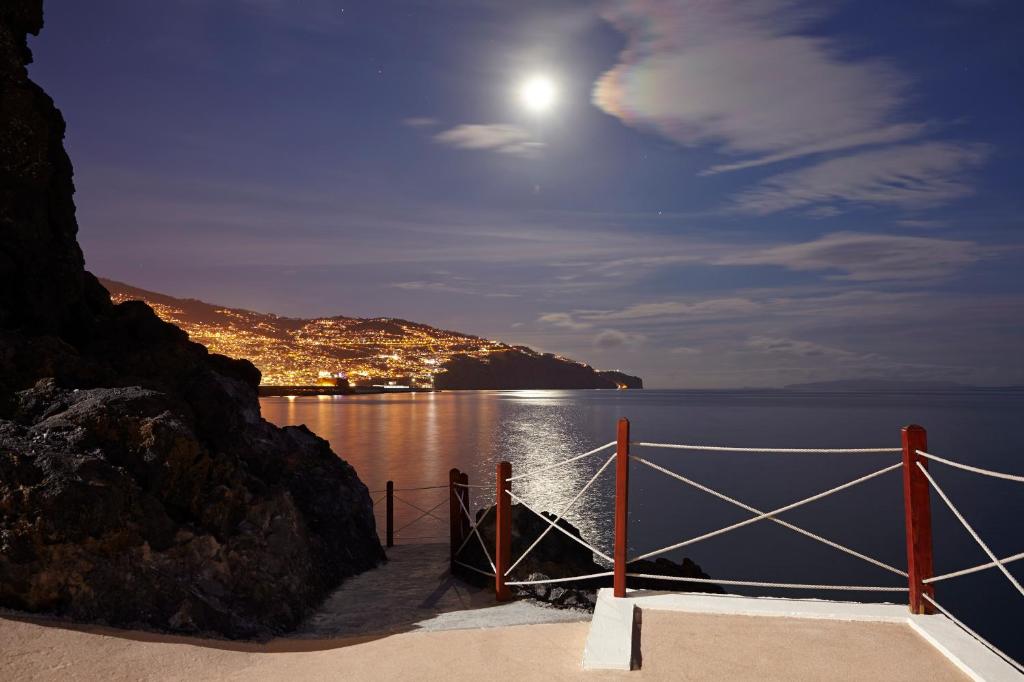 Горящие туры в отель The Cliff Bay Фуншал Португалия