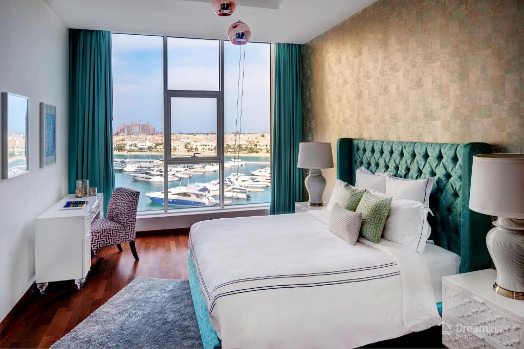 Цены в отеле Dream Inn Dubai Apartments - Tiara