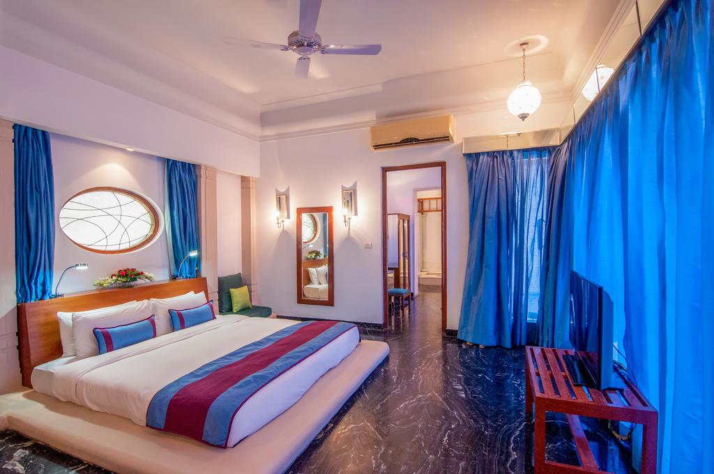 Hot tours in Hotel Usha Kiran Palace