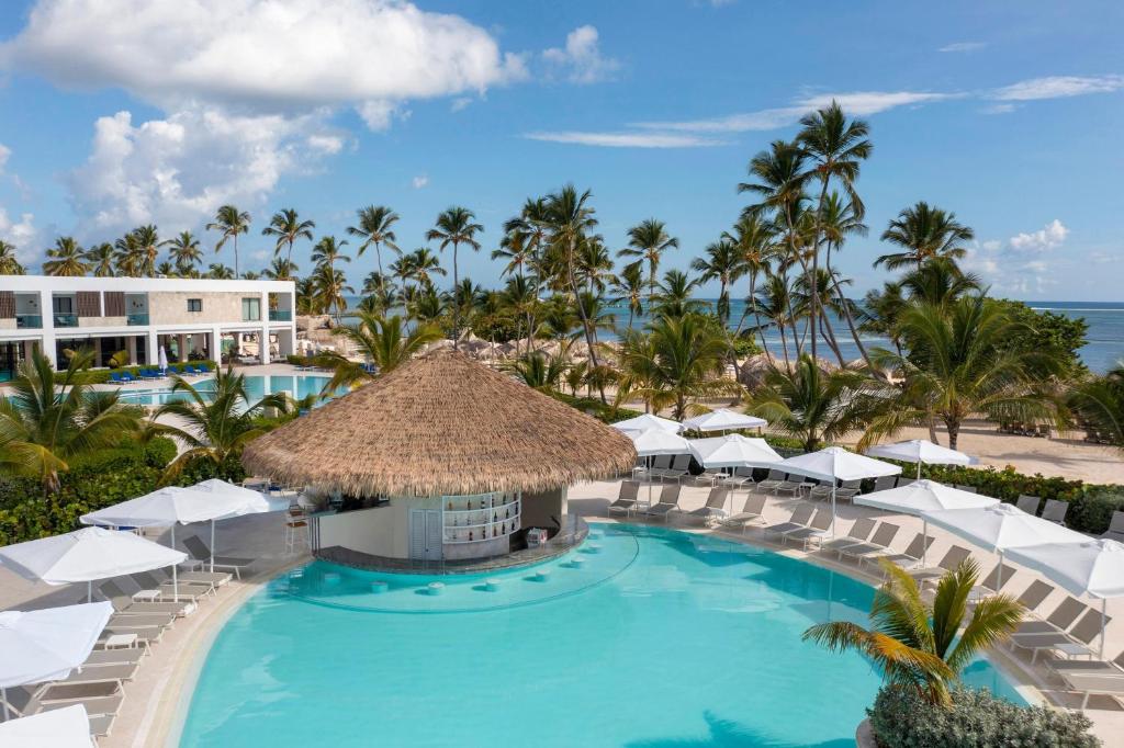 Відпочинок в готелі Serenade Punta Cana Beach Spa & Casino