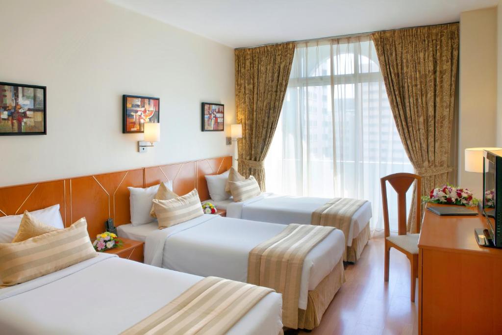 Dubai (city) Landmark Hotel Baniyas prices