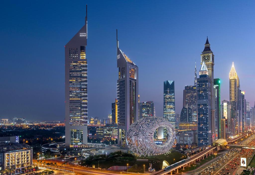 Фото отеля Jumeirah Emirates Towers