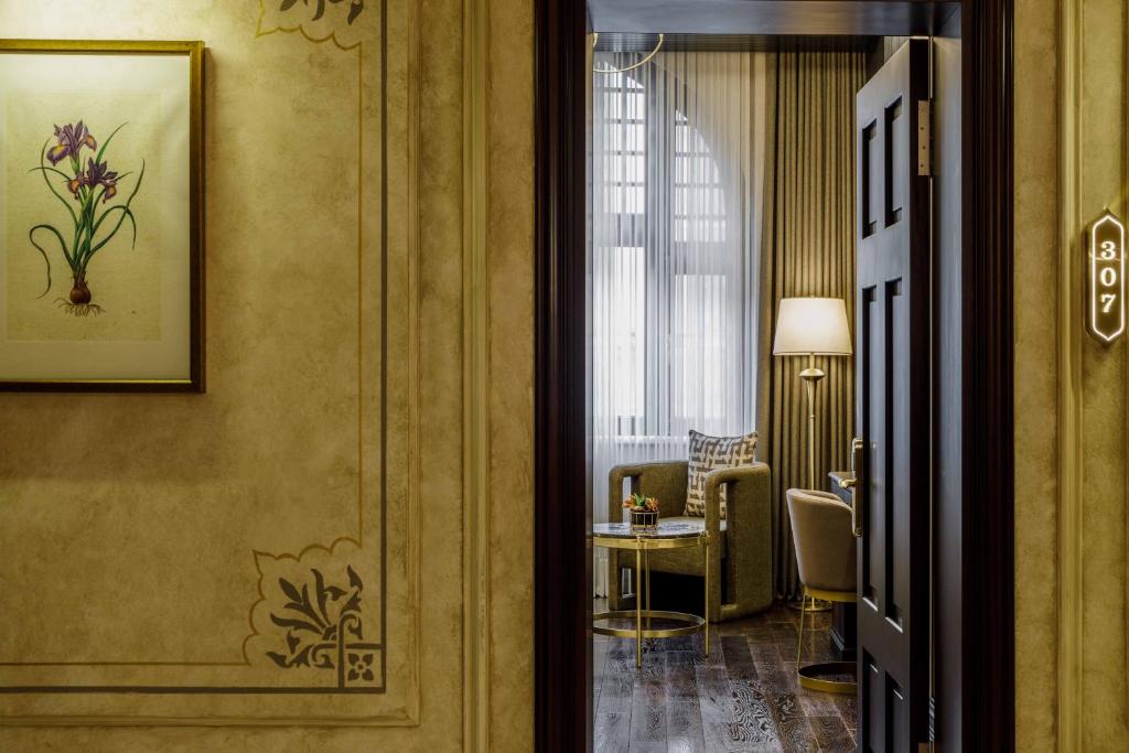 Отдых в отеле Cronton Design Hotel Стамбул Турция