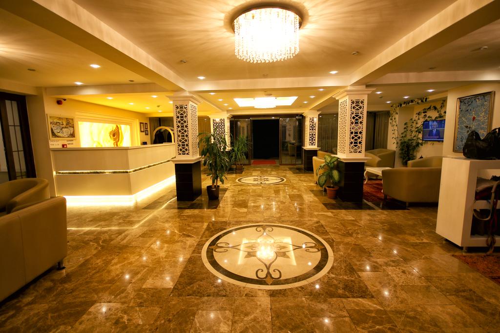 Отзывы гостей отеля Venus Suite Hotel