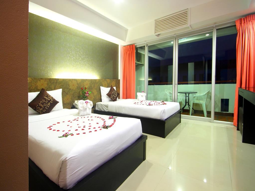 Отзывы об отеле 7q Patong Beach Hotel (ex. 7q Sariya Resident)