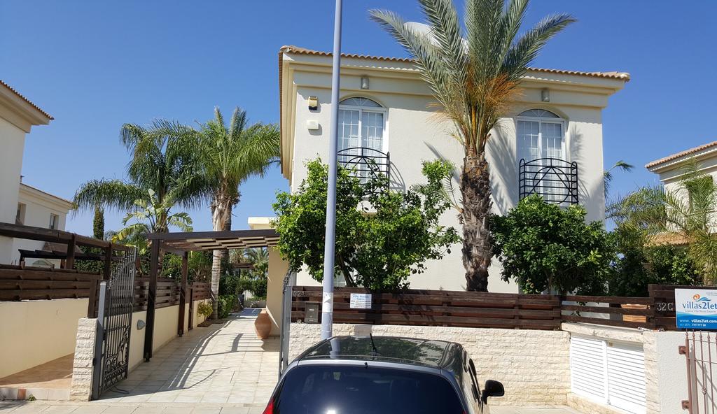 Отдых в отеле Luxury Villa in Kapparis Протарас Кипр