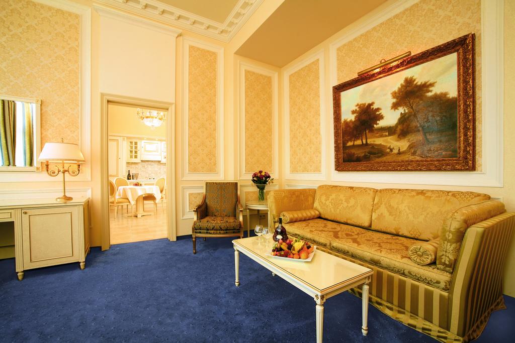 Savoy Westend Hotel Чехия цены