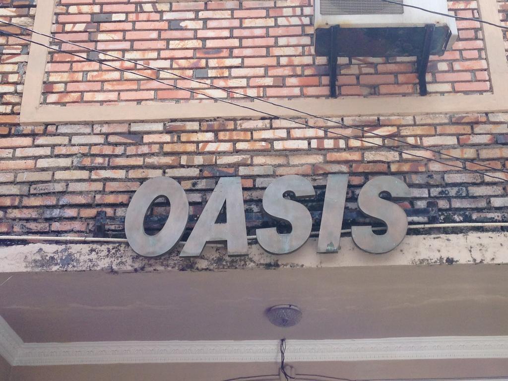 Горящие туры в отель Oasis Beach Resort Негомбо