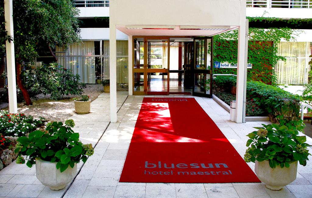 Відгуки гостей готелю Maestral Bluesun Brela Hotel
