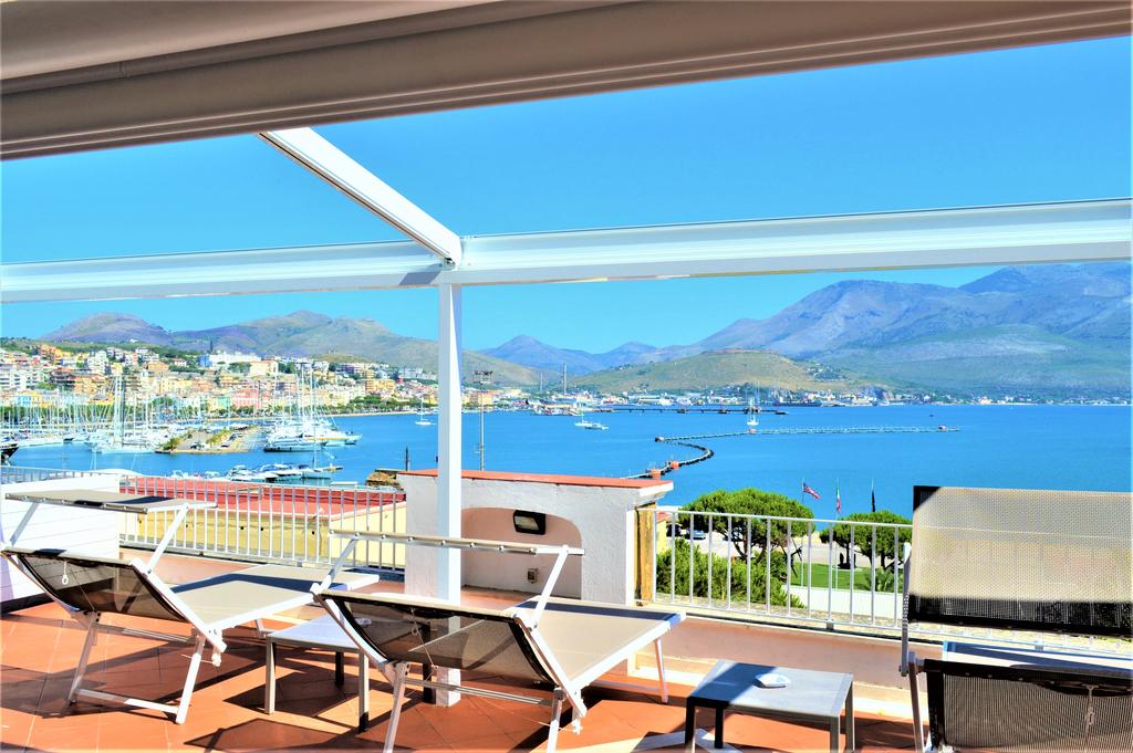 Gajeta Hotel Residence, Włochy, Gaeta, wakacje, zdjęcia i recenzje