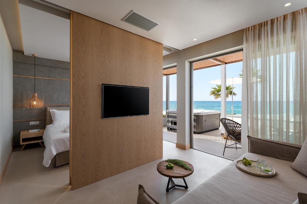 Ikones Seafront Luxury Suites, Ретімно, фотографії турів