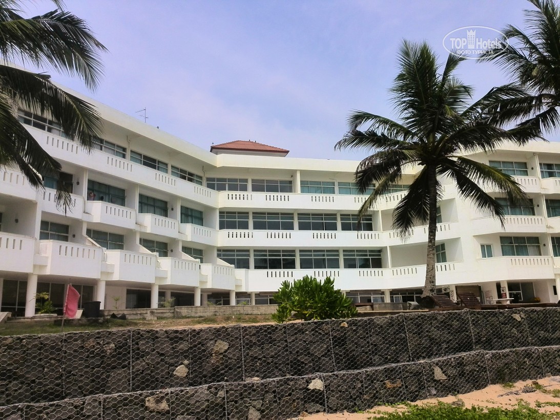 Горящие туры в отель Induruwa Beach