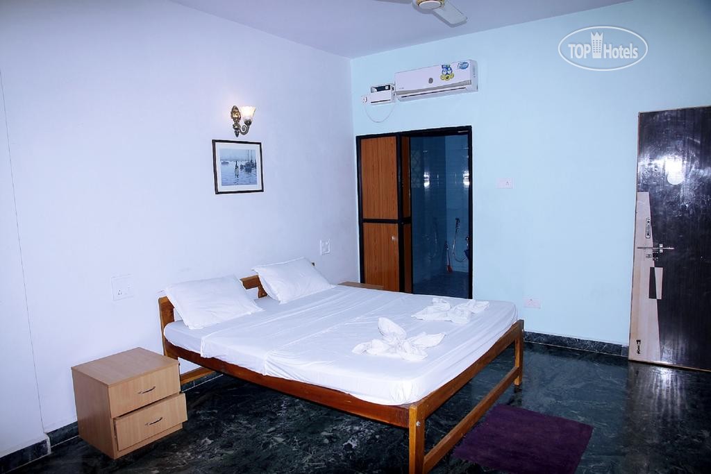 Laxmi Palace Resort, Морджим, Индия, фотографии туров