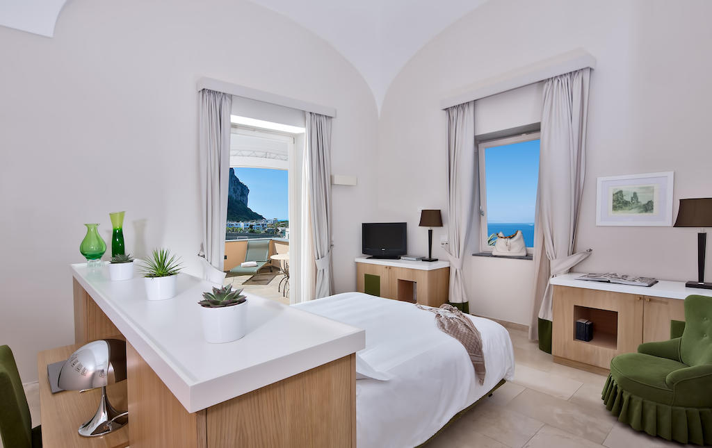 Hot tours in Hotel Villa Marina Capri Island Italy