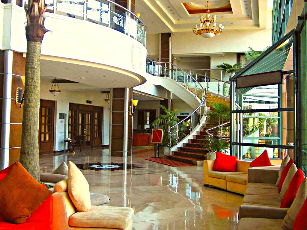 Филиппины Sarrosa International Hotel and Residential Suites