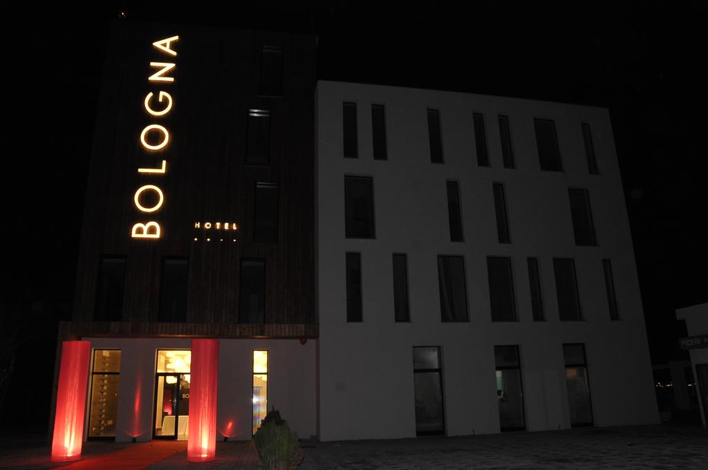 Oferty hotelowe last minute Bologna Hotel Wlora Albania