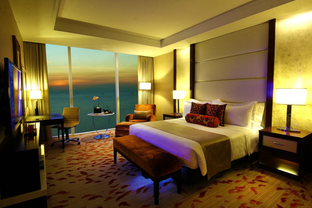 Туры в отель Solaire Resort And Casino