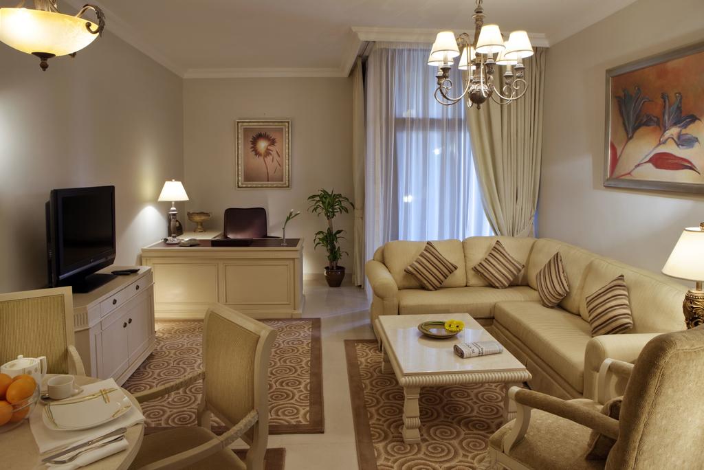 Hotel rest Two Seasons Hotel & Apartments (ex. Gloria Furnished) Dubai (city) United Arab Emirates