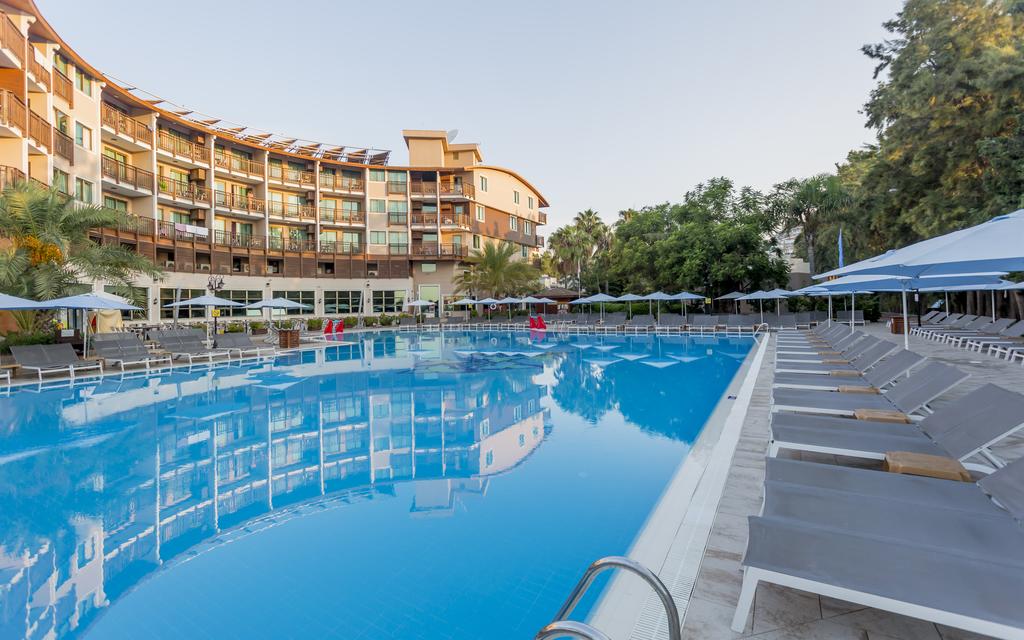 Hot tours in Hotel Club Dem Spa & Resort Hotel Alanya Turkey