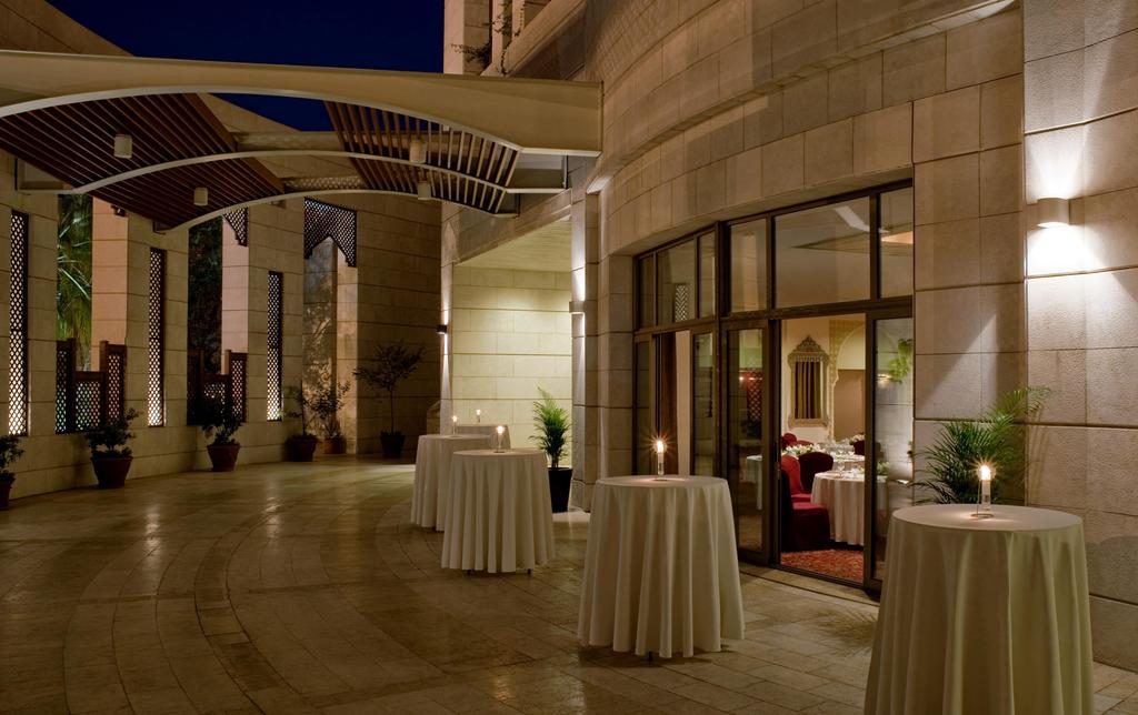 Отдых в отеле Sheraton Amman Al Nabil Hotel And Towers