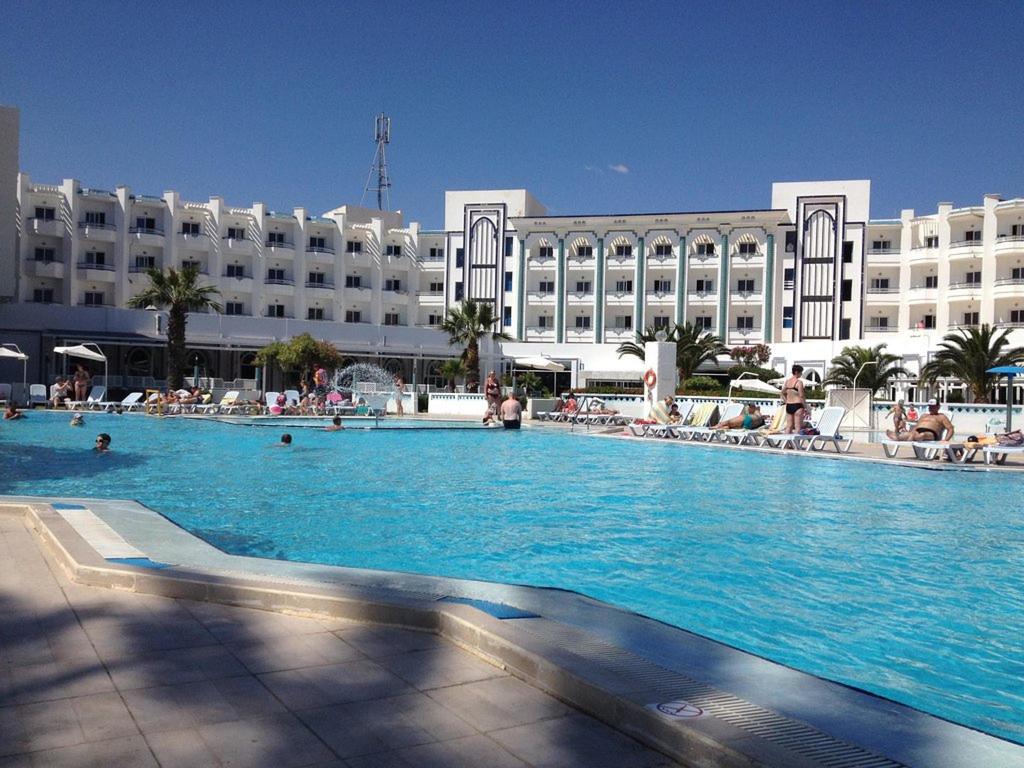 Отзывы гостей отеля Palmyra Holiday Resort & Spa (ex. Daphne Club Skanes Beach)