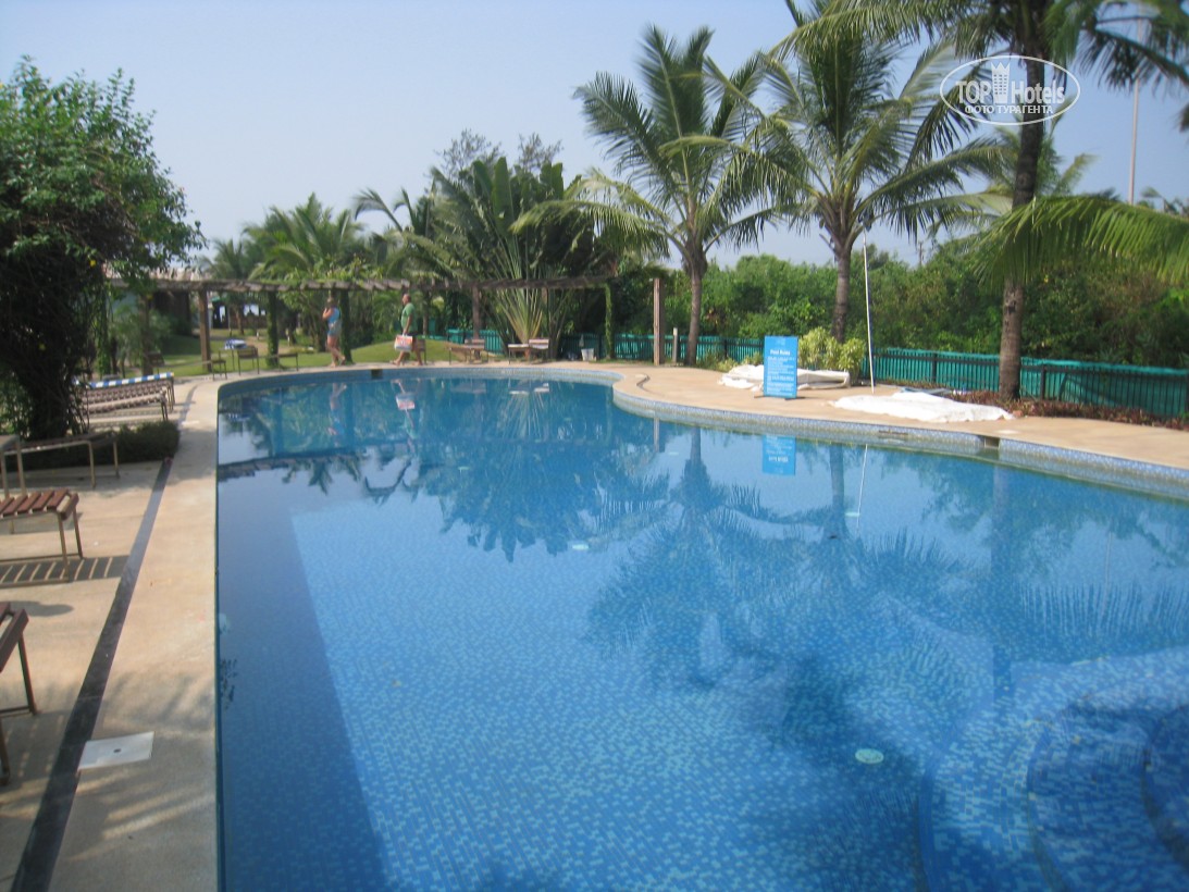 Горящие туры в отель 360 Degrees Beach Retreat Кандолим Индия