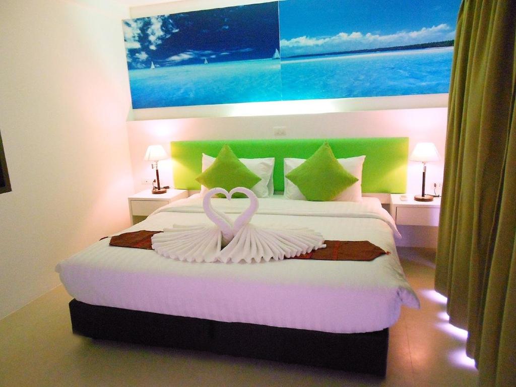 Пхукет Armoni Patong Beach Hotel By Andacura (Narry Patong Phuket) ціни
