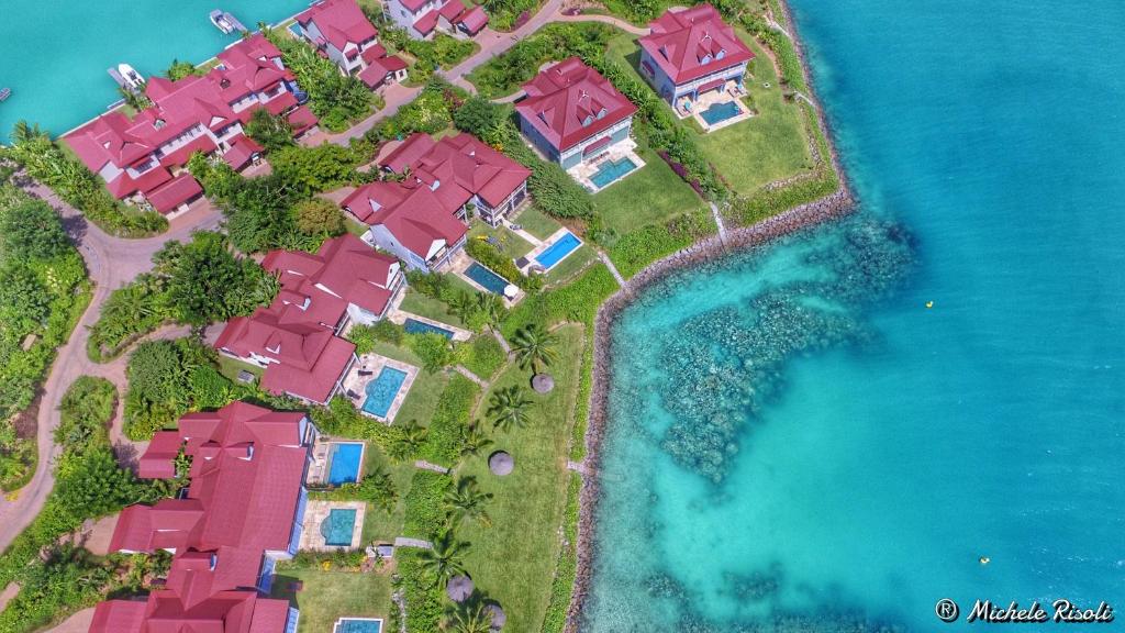 Eden Island Luxury Accommodation Сейшелы цены
