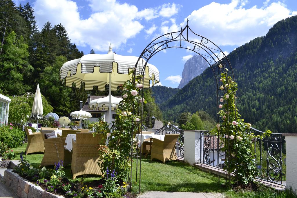 Горящие туры в отель Alpin Garden Wellness Resort Ортизей Италия