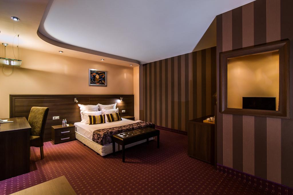 Пловдив Business Hotel Plovdiv цены