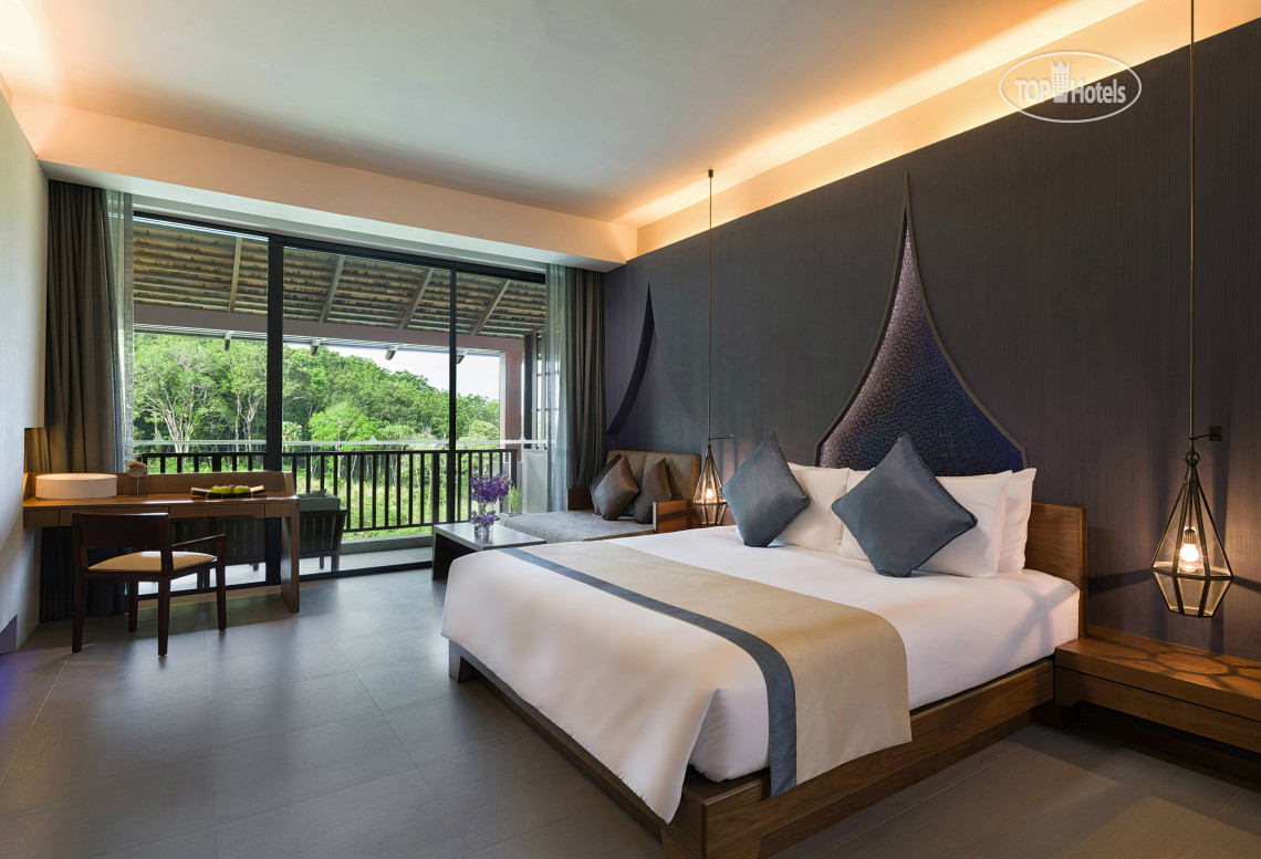 Відпочинок в готелі Avista Hideaway Phuket Patong Mgallery By Sofitel