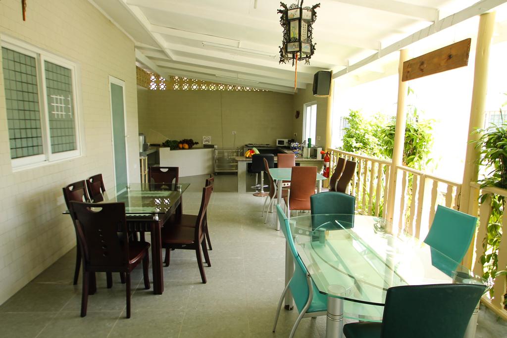 Hide Away Holidays Apartment Seychelles prices