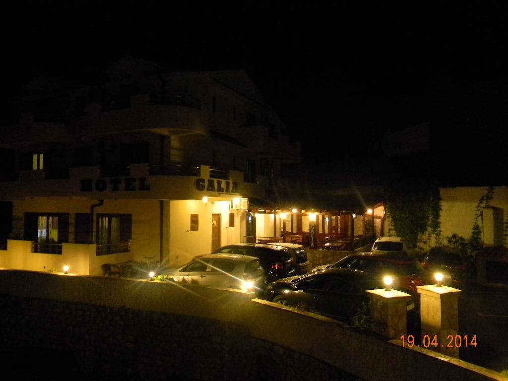 Prcanj, Galia Hotel, 3