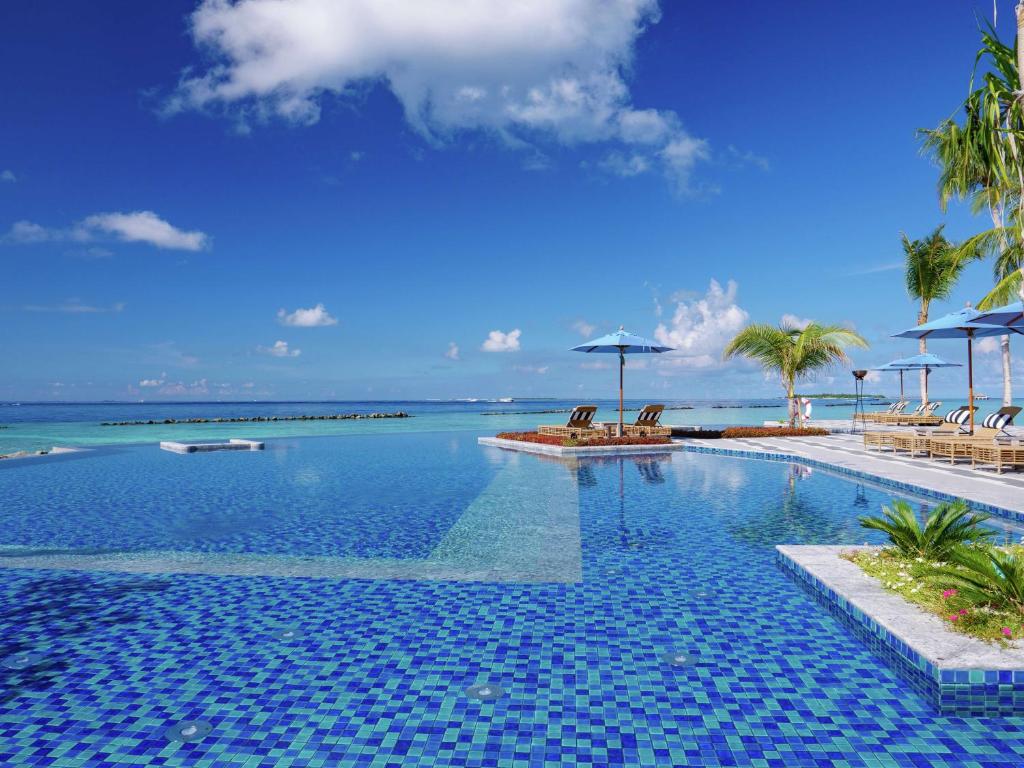 Oferty hotelowe last minute Saii Lagoon Maldives Mężczyzna Malediwy