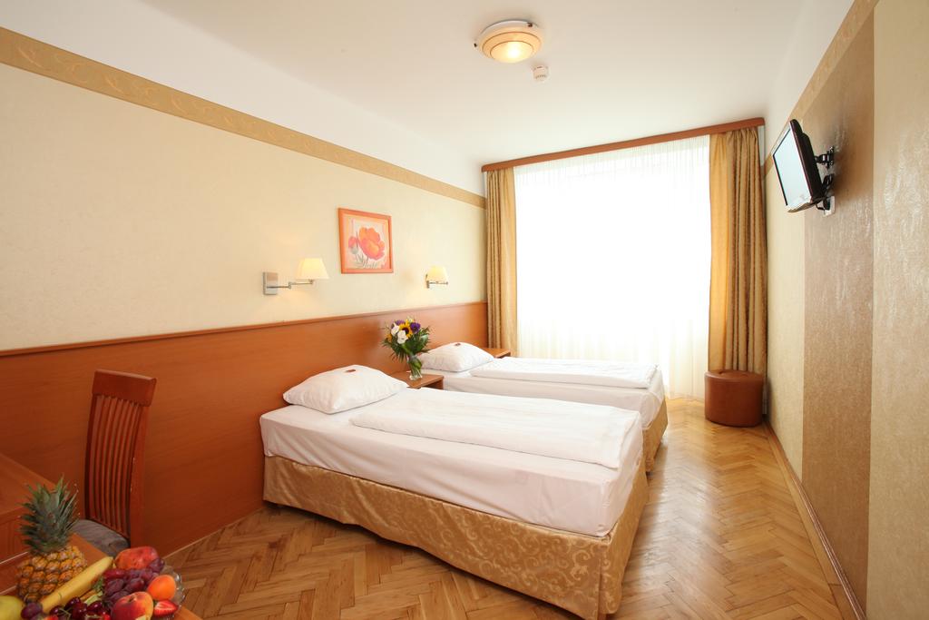 Medosz Hotel Венгрия цены