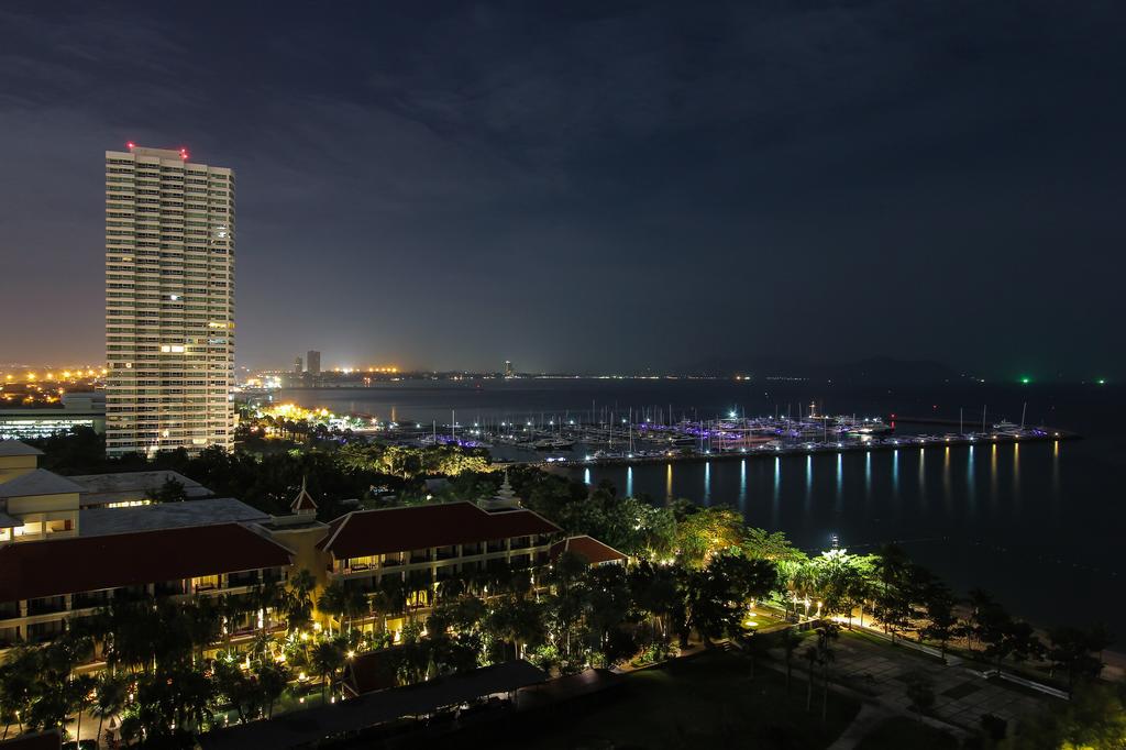 Odpoczynek w hotelu White Sand Beach Residences Plaża w Pattayi