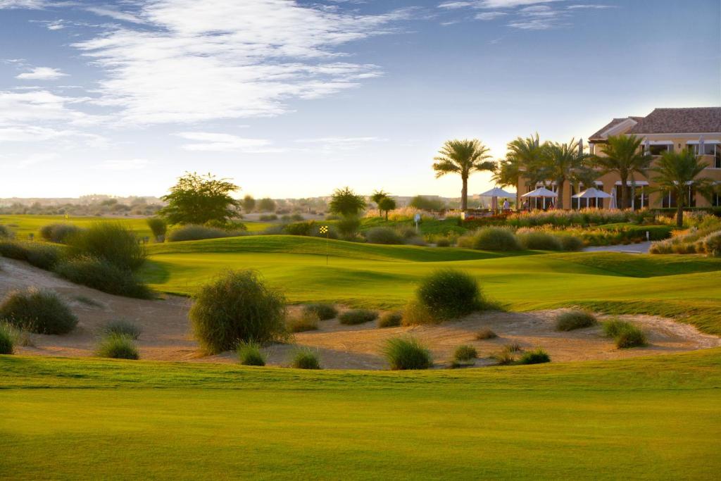 Отдых в отеле Arabian Ranches Golf Club Дубай (город)